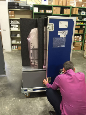 Axio-Scan transport case 01.JPG